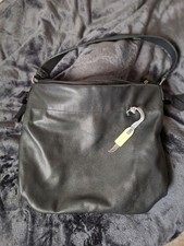 Esprit Schultertasche in edlem