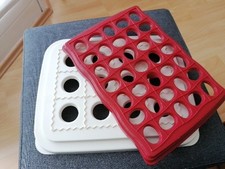 E7 - Tupperware + Noname Ravioli Schablone, Ravioli Gitter