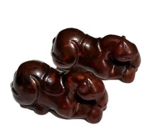 X2 Orientalische geschnitzte