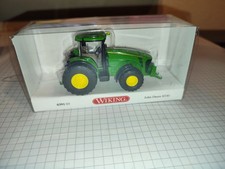 WIKING /0391 03 H0,1:87 - John Deere 8330 Traktor/Schlepper grün 