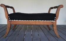 antiker Fusshocker Schemel