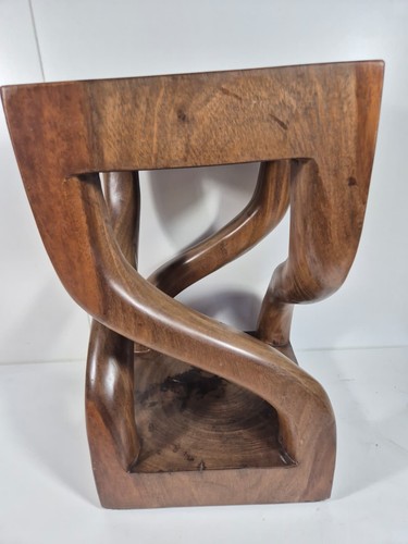 Holzhocker twister gedreht - gedreht,