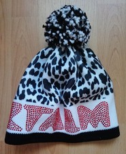 Sportalm Damen Mütze ROSY Bommel Fleece Accessoire schwarz weiss rot