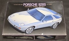 Porsche 928 S von Fujimi 1:24