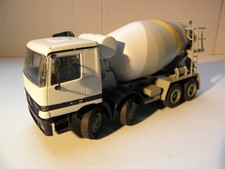 Conrad Mercedes Benz Actros 4 Achs Fahrmischer Betonmischer 1/50