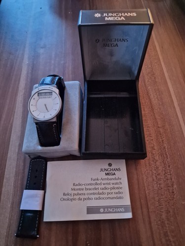 Junghans mega analog - analog, digital