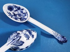 Meissen Zwiebelmuster großer Löffel Porzellan Servierlöffel Vintage, L. 22 cm