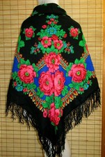 BUNTES TRACHTENTUCH -