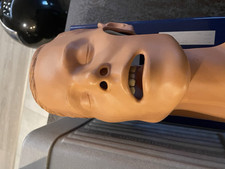 Ambu man Reanimation 4er Puppe Airway Trainer I.V. Arm Gesichtsmasken Sammlung