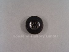 144361: EIN Knopf zur schwarzen Panzerjacke, Panzeruniform, Panzer Uniform