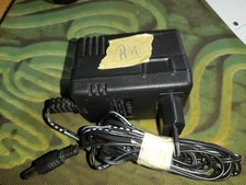 Steckernetzteil-Netzteil-Ladegerät-Hohlstecker- 12   V = , 1,1 A - ungeregelt