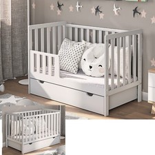 Babybett Kinderbett Gitterbett Kleinkindbett Tagesbett mit Schublade & Umbaukit