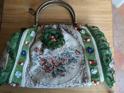 Bügeltasche/Trachtentasche