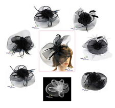Fascinator Kopfschmuck Haargesteck Netz Blüte Federn Schleier