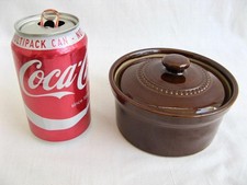 Kleine Auflaufform mit Deckel