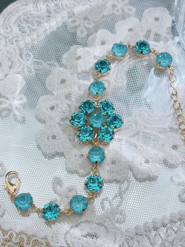 Goldfarbenes armband mit - armband,