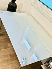 Hochwertiger Tisch , modernes