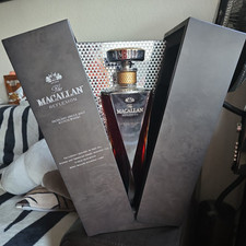 The Macallan Reflexion / Decanter/0.7 l /sehr selten /letzter Artikel. 