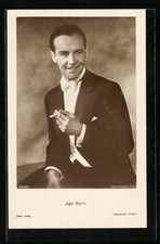 Schauspieler Igo Sym mit einer Zigarette, Ansichtskarte 