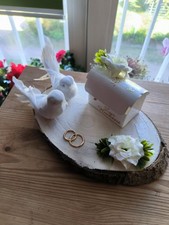 Geldgeschenk zur Hochzeit auf Holzscheibe * 2 Tauben + Truhe *