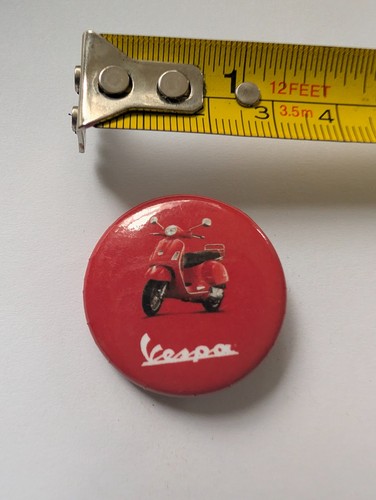 Vintage pin pinback - pin, button