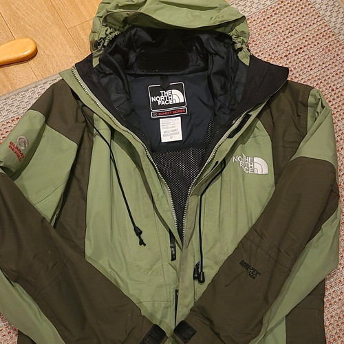 The north face summit - face, series