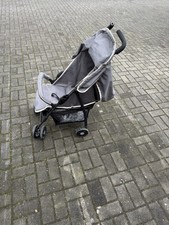 Praktischer Sport Buggy grau