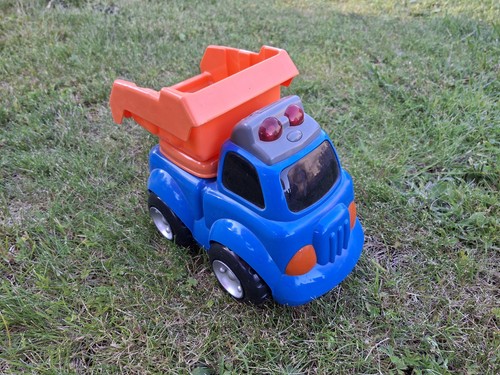 Muldenkipper fahrzeug - muldenkipper,