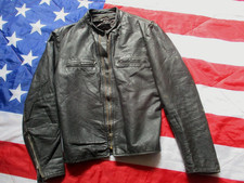 TRUE VINTAGE 1970'S BROOKS USA