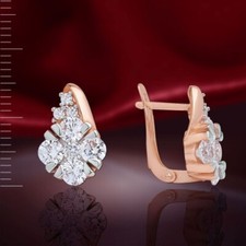 Russische Ohrringe mit Cubic