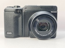 RICOH GXR P10 Kit 28-300 mm