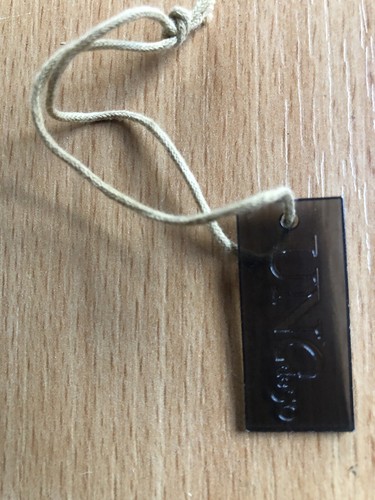 Tag uno label - de,