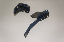 Daihatsu Feroza 89-95   Motorhaubenscharniere 2 St. Motor Haubenscharniere re+li