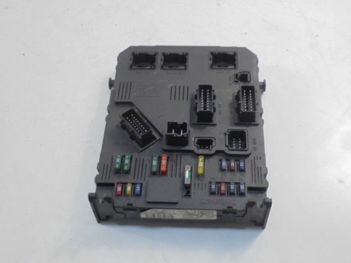 Peugeot 206 sicherungsmodul - 206,