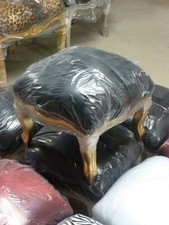 Barock Hocker Stoff schwarz gold bequem modern antik luxus wohnzimmer dekoration