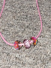 rose/rosa Kunstlederkette mit Perlen/Charms in rose/Strass/bunt