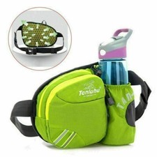 Jogger mit Trink Flasche