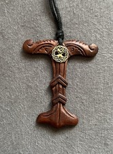 Anhänger irminsul holz - anhänger,