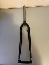 neue 28" trekking starrgabel 1x 1/8 zoll,  stahl,240mm gewindeschaft mit disc