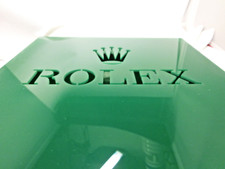 ROLEX-Display aus Kunststoff, neuwertig aus Dekobereich