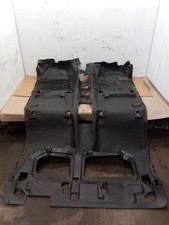 ISUZU D-max Kunststoff Teppich