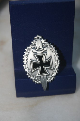 Pin dolch eichenlaub metall - pin,