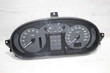 Tacho Kombiinstrument 8200038772 Renault Megane Scenic JA / J64 Bj,01