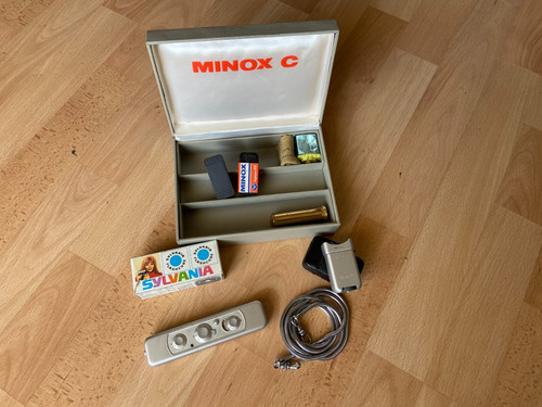 Lot minox spionkamera james - lot,