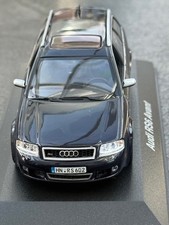 Audi RS6 Avant Minichamps