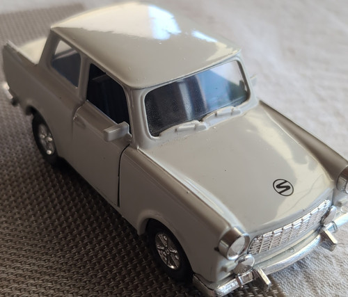 Trabant modellauto limousine - modellauto,