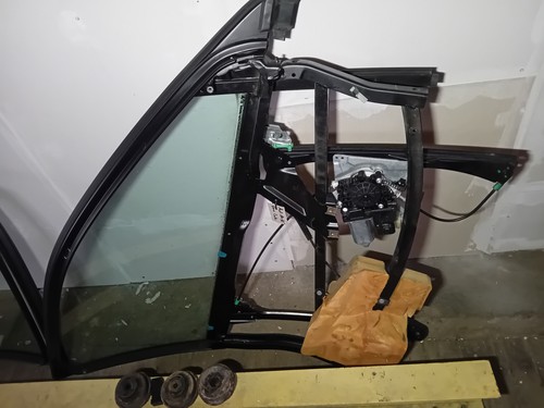 Audi 6l - 1,6l,