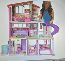 Barbie Traumvilla Puppenhaus, 3-stöckig