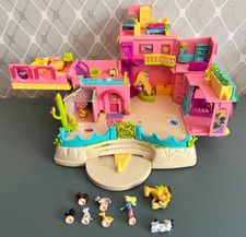 Polly Pocket Petland Tierhaus Bauernhof Hacienda 7 Tiere 1 Puppen Mattel 2000