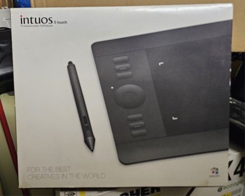 Wacom intuos touch - s,